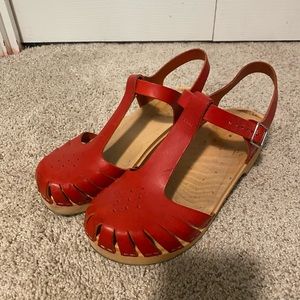Swedish Hasbeens T-strap Red Size 40 eu/ 10 us.